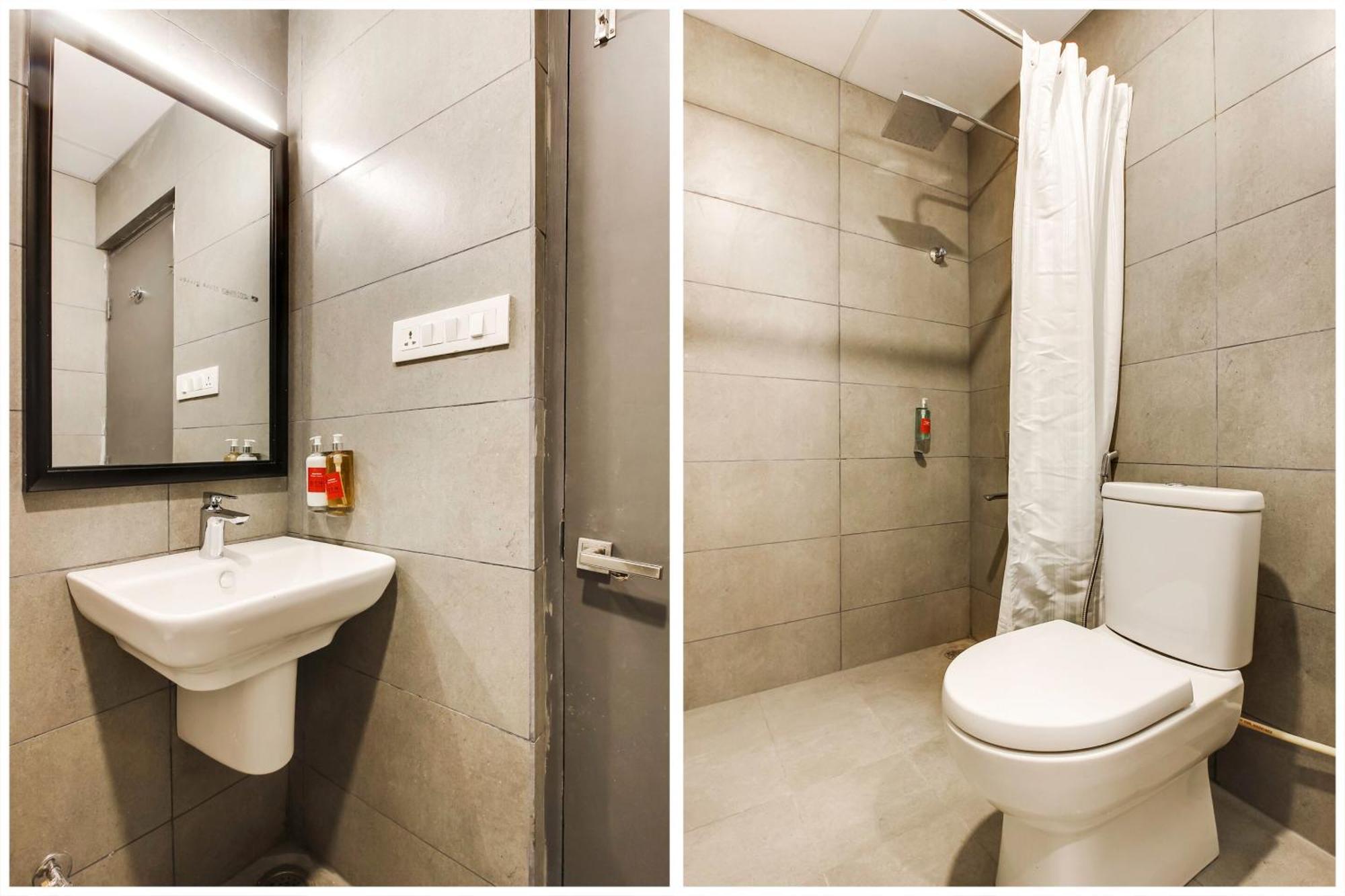 Townhouse De Alphabet Hotel Hyderabad Exterior photo